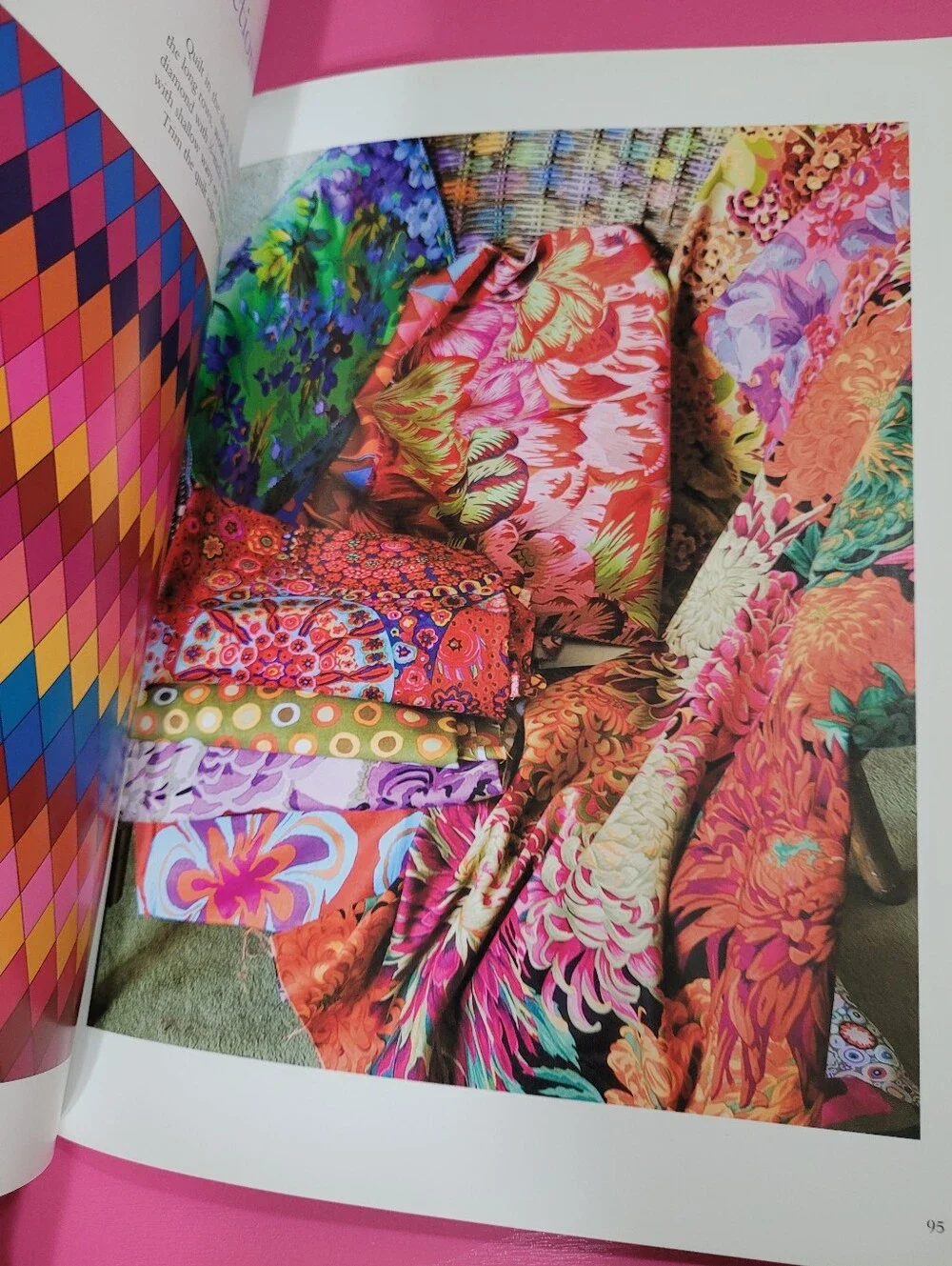 'Welcome Home' Kaffe Fassett New Edition Book (1640)